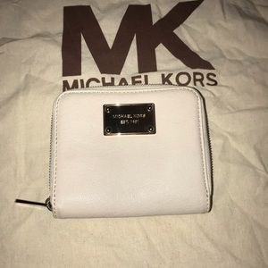 Michael Kors Bags - Michael Kors zip around wallet Michael Kors Bags - Michael Kors zip around wallet